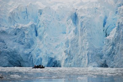 Studying the dynamics of glacial ice 